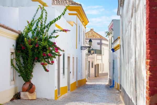هزینه اقامت تمکن مالی پرتغال