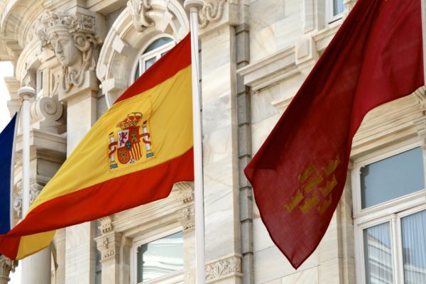 ساده‌ترین روش تمکن مالی اسپانیا 